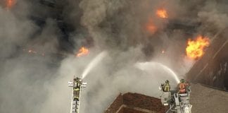 Podwójny pożar w York Memorial Collegiate Institute