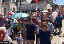 Tysiące Warszawiaków na marszu dla życia i rodziny