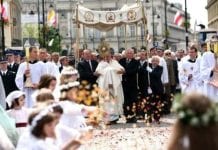 Michalkiewicz: W przededniu Bożego Ciała