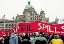 Służby bezpieczeństwa “na wszelki wypadek” szpiegowały przeciwników rurociągów