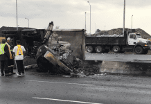 Groźny wypadek na 401 koło Dixie Rd