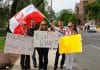 Polacy z Kanady protestujłcy przeciwko programowi edukajci seksualnej poprzedniego rządu Ontario
