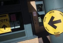 Kto się wtrąca w nasze wybory?