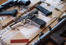 Stowarzyszenie szefów policji przeciwko zakazowi posiadania broni w Toronto