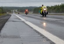 Autostrada zbudowana na wielkiej dziurze