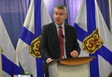 Lecę do Chin w rozmawiać o handlu homarami i nie będę wyręczał Ottawy