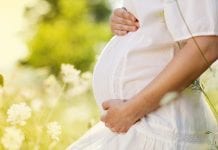 Scheer nie wyklucza finansowania aborcji za granicą