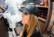 Ontario zakaże promocji produktów do wapowania w narożnych sklepach, “u Chińczyka”