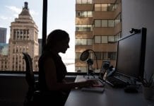 RCMP monitoruje Facebook na bieżąco