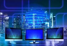 Zagraniczni wrogowie coraz bardziej interesują się Kanadą