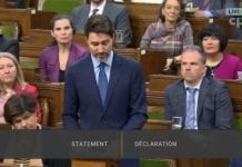 Kolej sparaliżowana; Trudeau: jesteśmy zaangażowani w dialog z blokującymi