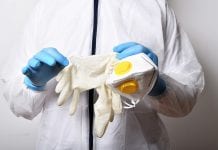 Chusteczki do dezynfekcji i maski to towar deficytowy – Kanadyjczycy pomagają Chinom