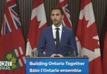 Szkoły pozostaną zamknięte po 5 kwietnia