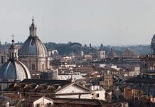 Włochy zamykają wszystkie sklepy