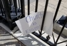 Dr Robert Strang “kasuje” religię w Kanadzie