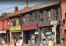 Pobici za prośbę nałożenia maski w sklepie