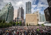 W Vancouver udało się zademonstrować pokojowo