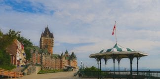 Quebec chce wracać do normalności