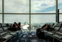 LOT zawiesił loty do Kanady