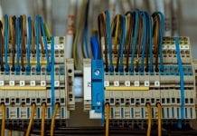 Tańszy prąd zostaje do 31 października