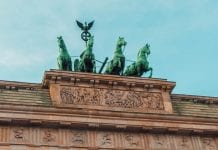 Niemcy ingerują w polskie wybory