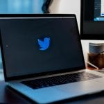 Elon Musk publikuje pliki na Twitterze ujawniając tajne “ręczne sterowanie” cenzurą