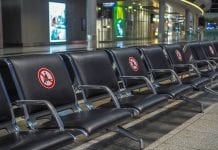 Latem wylatujemy, ale tylko z paszportem szczepionkowym?