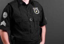 Peel Police: Z kamerą na piersi