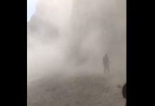 Runęła część klifu Scarborough Bluffs