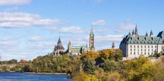 Kumor: Konserwatyści nie mają się gdzie podziać