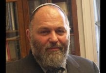 Człowiek, który uważa Palestyńczyków “za stworzenia, które wyszły z ciemności” szefem Yad Vashem?