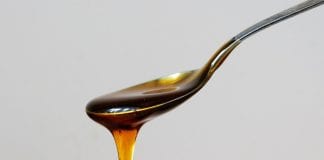 Michalkiewicz: Łyżka dziegciu w beczce miodu