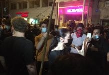 Tysiące osób protestowało w Izraelu w sobotę przeciwko premierowi Benjaminowi Netanjahu