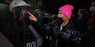 Farmus: Teraz to mi jest wstyd za te wariatki