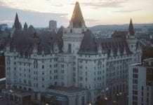 Hotele, co z nimi będzie?