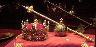 Farmus: Odzyskanie Niepodległości Polski jako monarchii