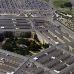 Pentagon: Po odejściu Carlsona nasze państwo jest lepsze