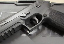 Kanada: Pistolet antyterrorystów sam strzela