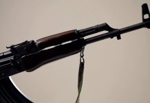 Kumor: Rzucają bluzgi na siebie