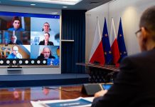 Morawiecki: To nie uderzenie w wolność debaty, ale łamanie oligopolu molochów