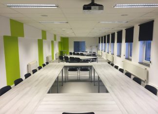 Pruszyński: Narada wiernych