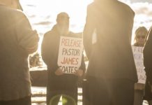 Pastor, który odmówił zaprzestania odprawiania nabożeństw uwięziony do maja