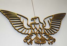 Prezydent Polski Andrzej Duda, Goniec, dziennikarz polonijny Andrzej Kumor ujęci w dokumencie Departamentu Stanu USA