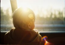 Co najmniej pół godziny w nagrzanym samochodzie