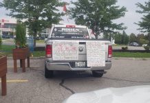 Niektórzy biorą przeciwdziałanie mainstreamowej propagandzie we własne ręce…