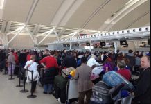 Restrykcje na lotniskach przedłużone o miesiąc