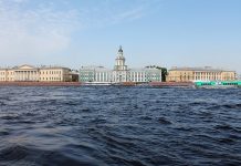 Rosja: Nowa strategia broni suwerenności kulturowej i zakłada współpracę z Chinami i rezygnację z dolara