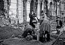 OST FRONT: Powstanie Warszawskie