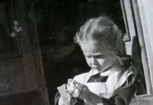 Książka Babci (27) Mamo, pluskwa! Przynieś prędko ZMP!