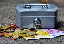 Ile brakuje w federalnej kasie?